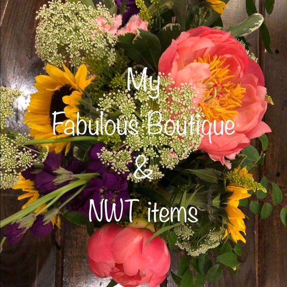 My Fabulous Boutique & NWT items 🌺🥰 - Picture 1 of 1